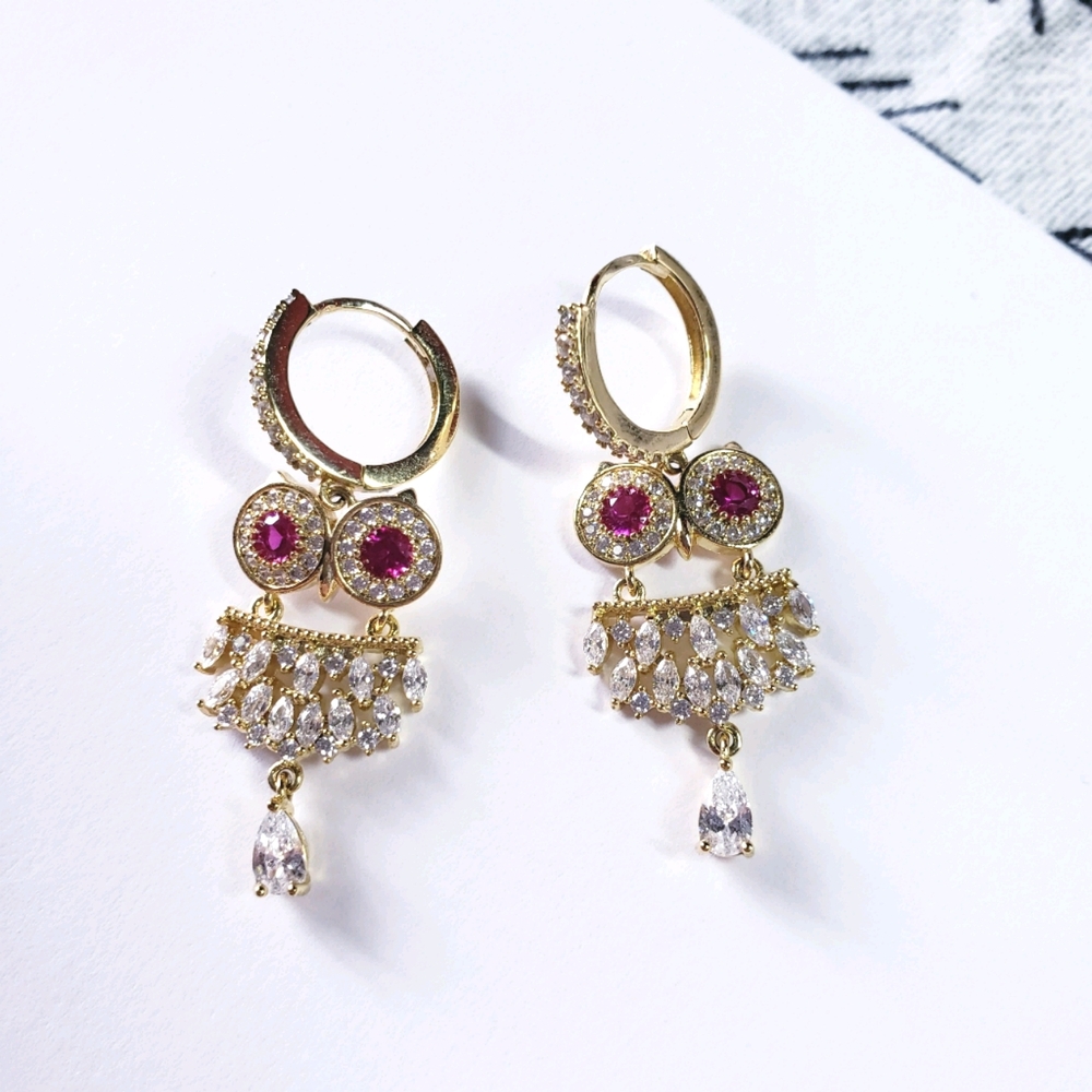 ❣️Sale🔥Gold owl crystal dangle hoop earrings